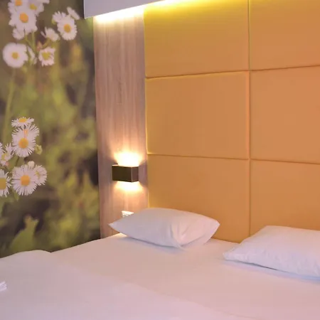 Pergola 3* تريبينيي